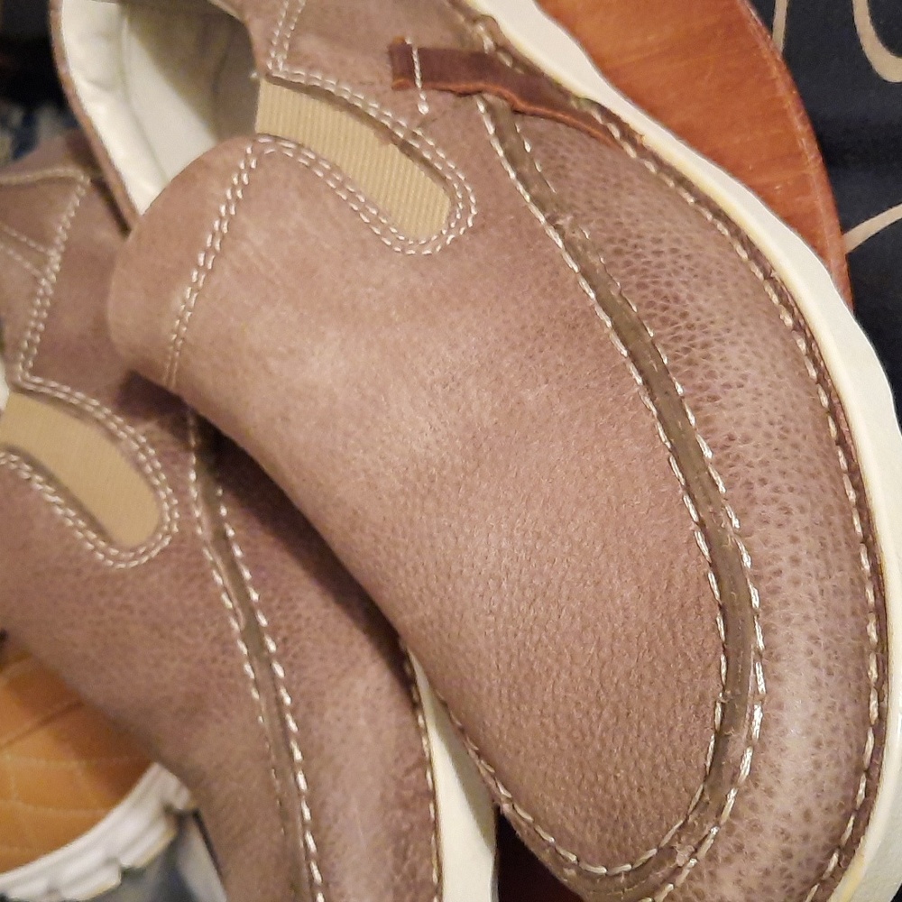 Men's 8 NATHA Light Brown Slip-On Leather Shoes Loafers Boat